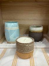 Load image into Gallery viewer, Ceramic Soy x Coconut Candle
