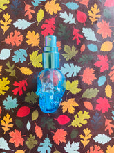 Load image into Gallery viewer, SKULL PERFUME BLUE
